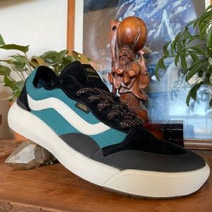 Vans UltraRange Exo SE size 10.5